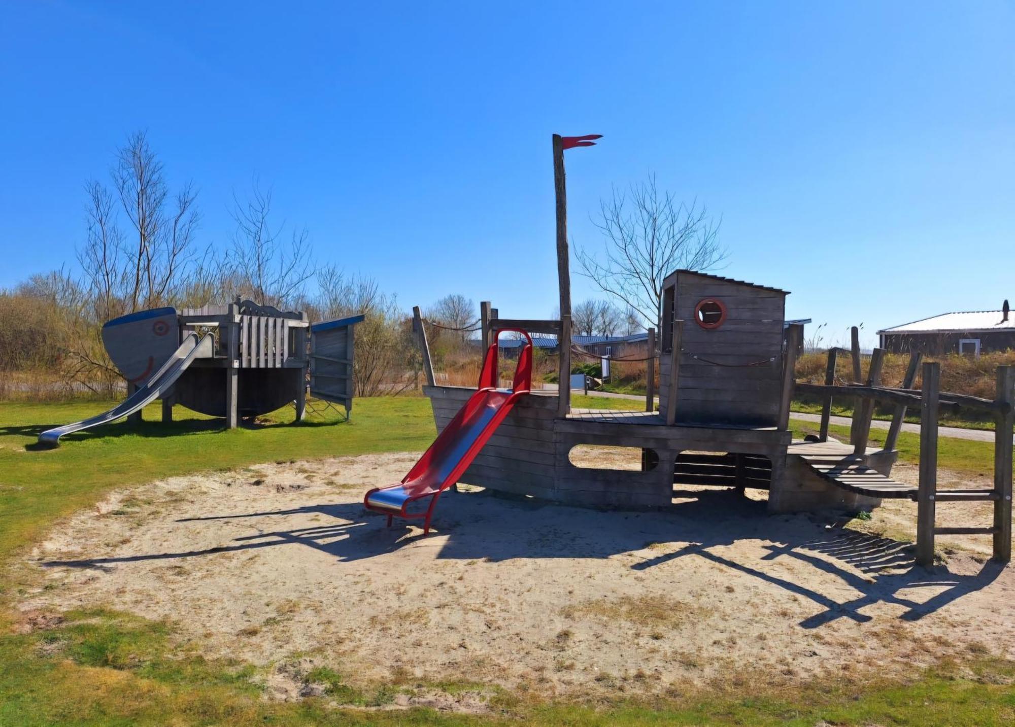 Enjoy Natur, See Und Meer Chalet Lauwersoog- 1-6 Pers- 3 Schlafzimmer, 2 Badezimmer- Fruehes Einchecken Ab 14 Uhr Eksteriør billede